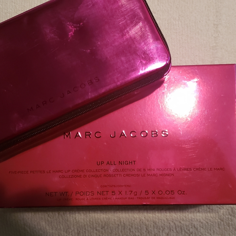 Lipsticks  never been use